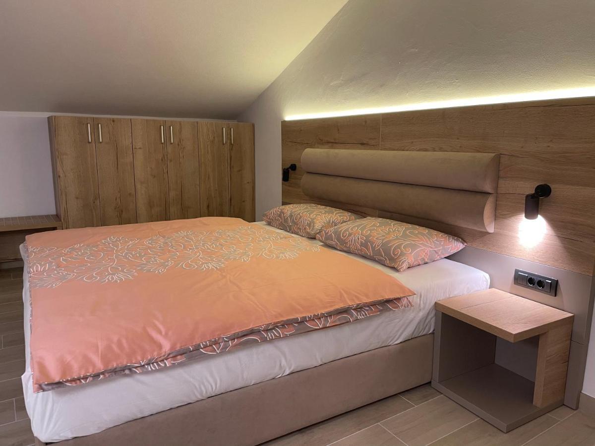Villa Sanela Pobegi Екстер'єр фото